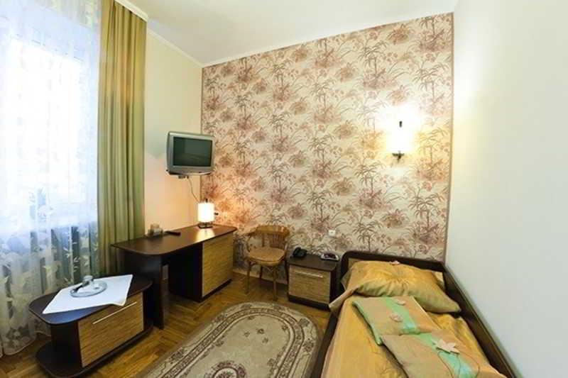 Hotel Vesta Brest Ngoại thất bức ảnh