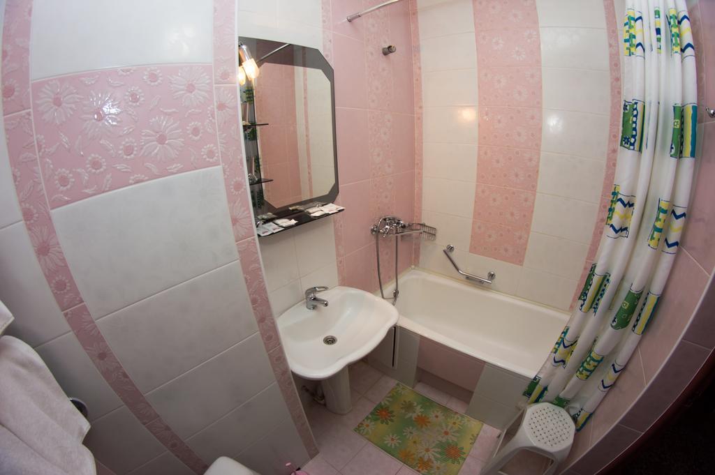 Hotel Vesta Brest Ngoại thất bức ảnh